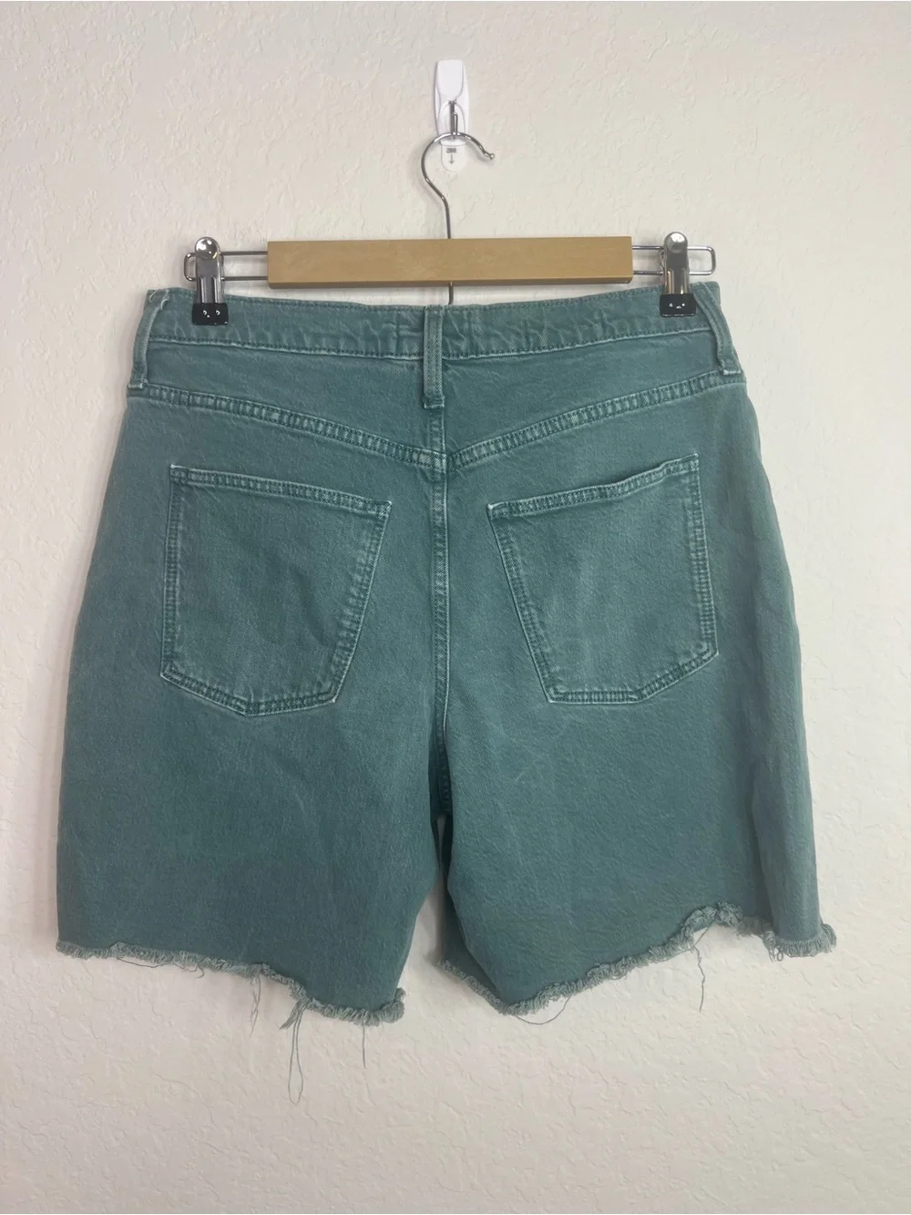 Coastal Granddaughter Vintage Bermuda Denim Shorts Raw Hem Granola Girl Gorpcore